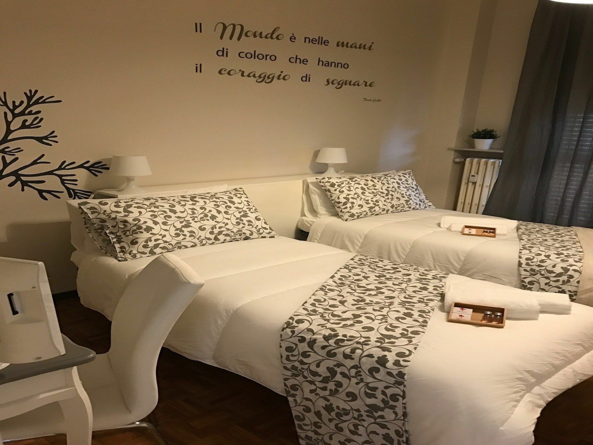Myroom In Town