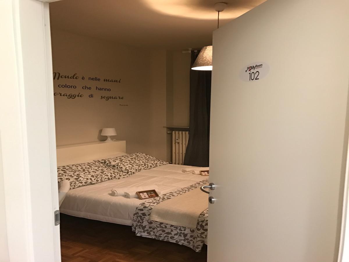 Myroom In Town 3*